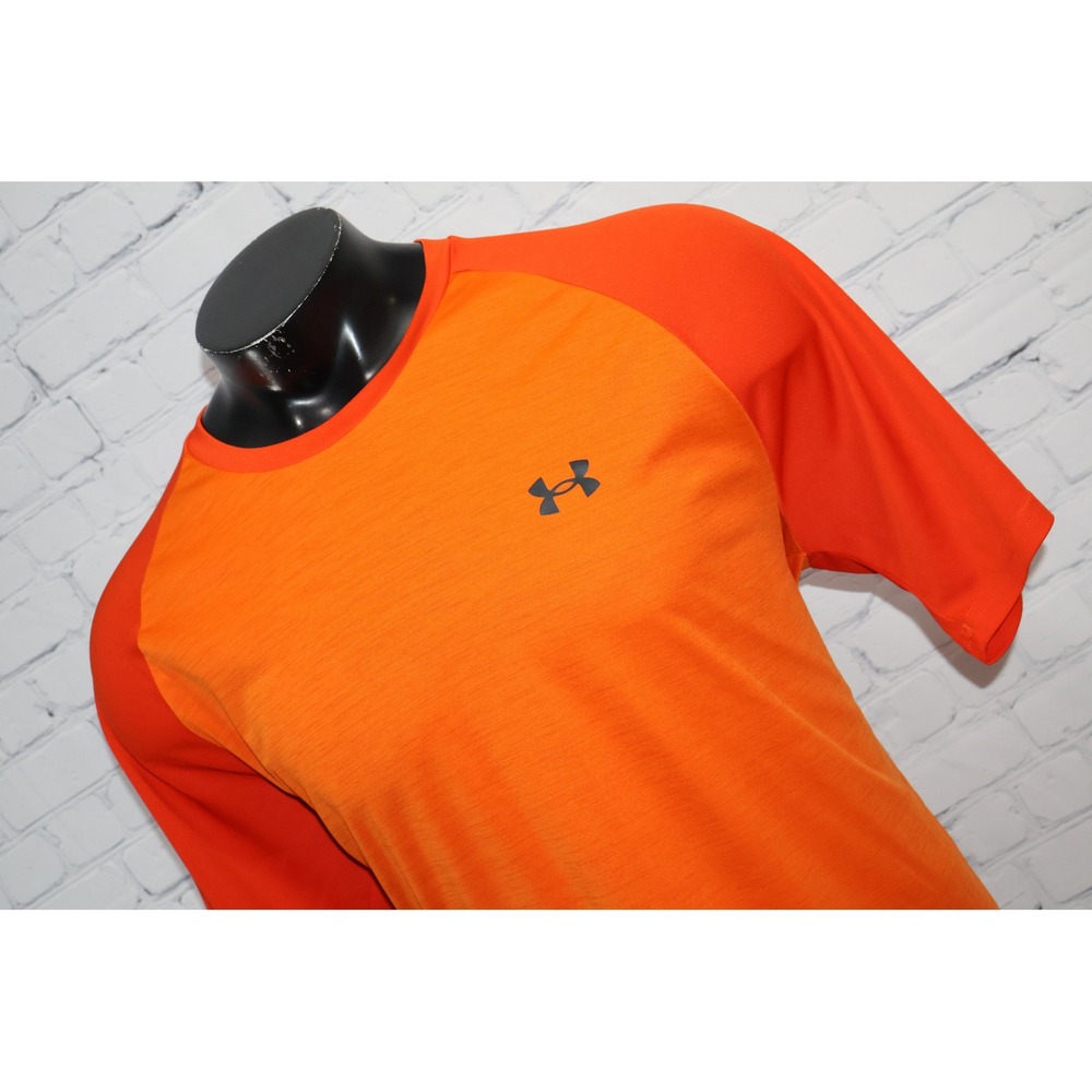 Under Armour Gym Shirt Mens XXL Orange Raglan Short Sleeve Loose Fit Workout